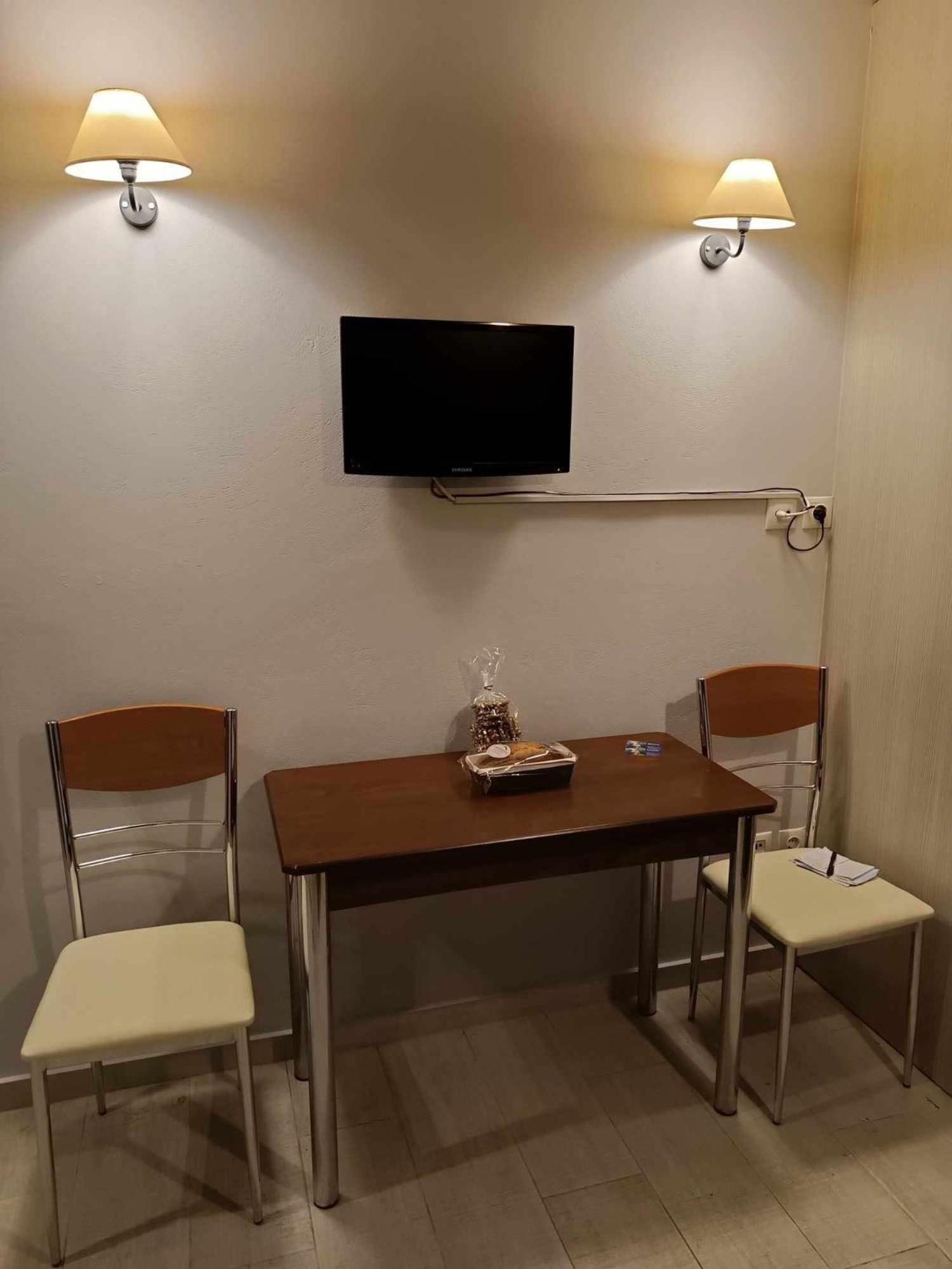 Andros Guesthouses Oda fotoğraf
